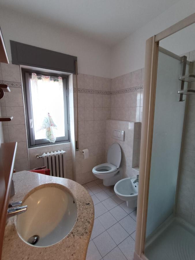 Ferienwohnung Casa Le Fornaci Ispra Exterior foto