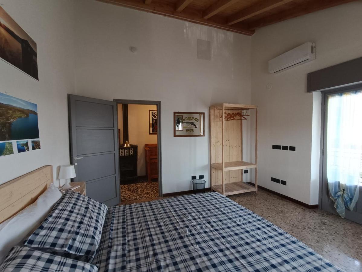 Ferienwohnung Casa Le Fornaci Ispra Exterior foto